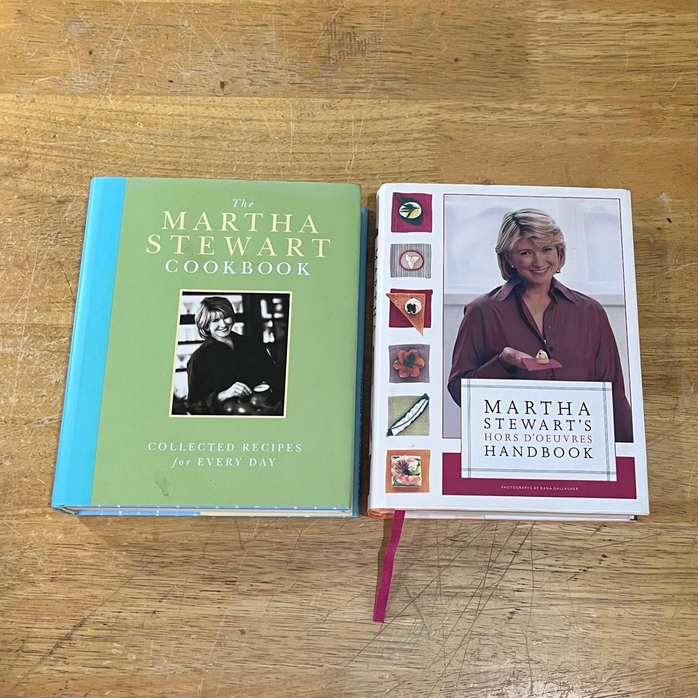 Vtg Martha Stewart Cookbook‎ & Hors D'Oeuvres Handbook Hardcover Set 90s